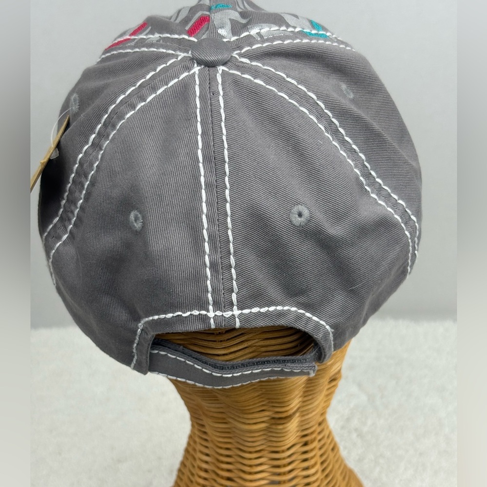NWT Catchfly Women’s Chevron Embroidered Baseball Cap - Picture 3 of 8